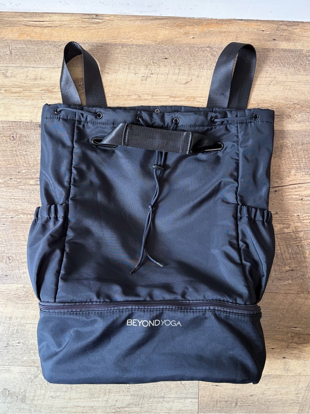 Beyond Yoga Black Convertible Gym Back Pack Tote Bag Travel Gym Athletic